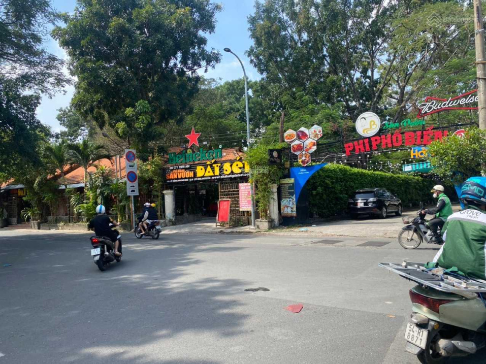 Bán nhà góc mặt tiền Bà Huyện Thanh Quan với Võ Văn Tần, 12x26m, giá 125 tỷ TL, P6, Q3