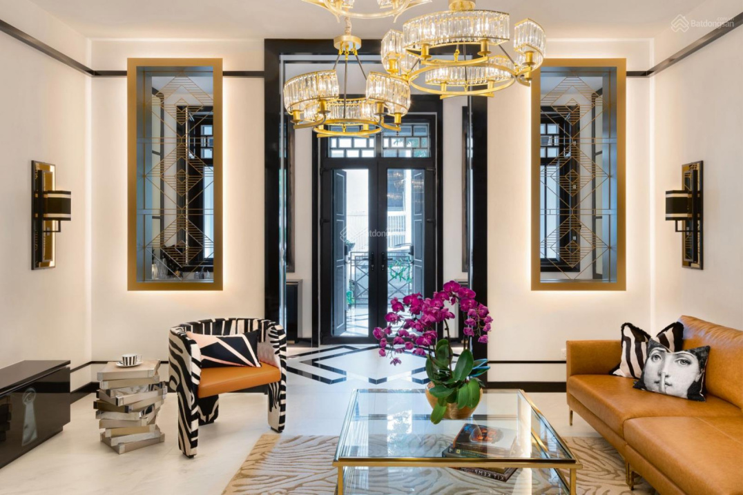 Siêu phẩm! MT Bà Huyện Thanh Quan, P7, Q3. DT: 9x30m (vuông vức - hầm + 8 tầng) chỉ 76 tỷ TL