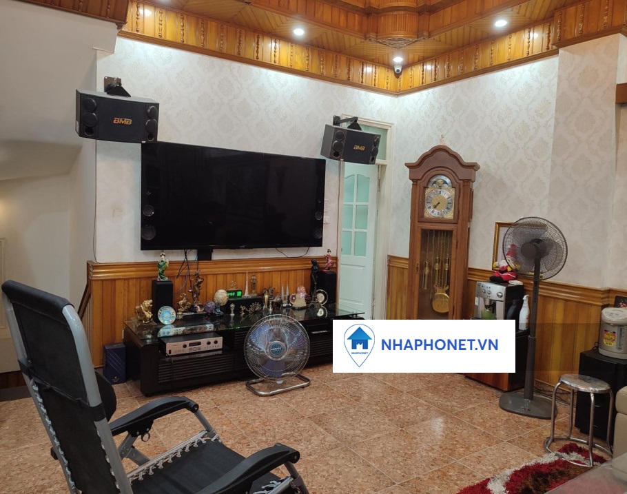 Nhà chính chủ phố Trung Liệt 5T MT 4,2m, nhà 8 tầng ở rộng rãi, gần chợ, trường học khu vực