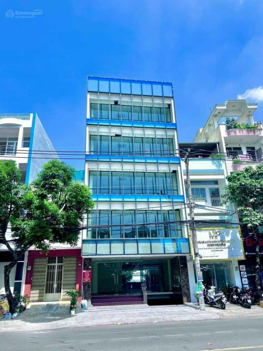 Building ốp kính mặt tiền Hoàng Sa, Quận 3 (9.2 x 15m) HĐT 120tr/th, giá 42 tỷ