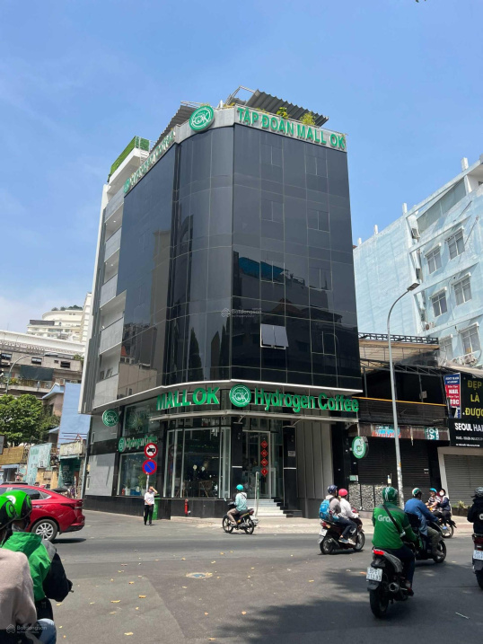 Bán nhà Võ Văn Tần, P6, Q3 7x20m, hầm 6 lầu 60 tỷ, nhà mới xây HĐT 230 tr/th