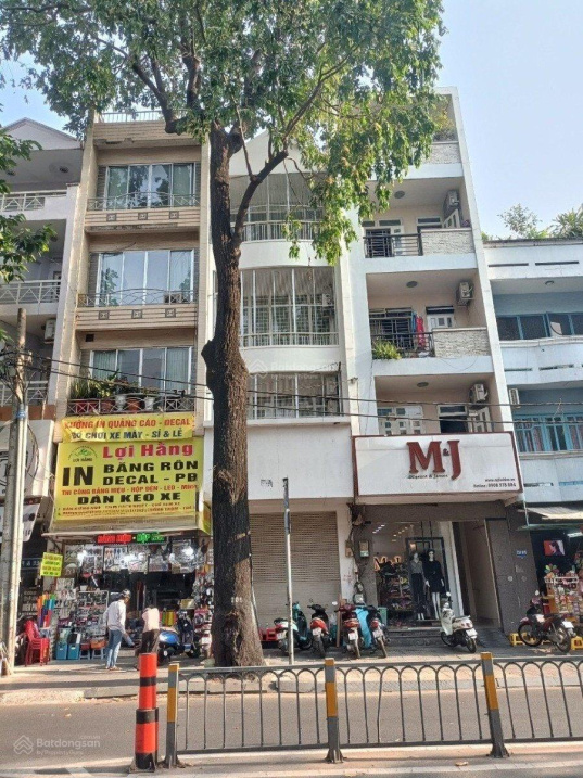 Bán nhà MT Trần Quang Khải giá siêu rẻ, chỉ 24 tỷ còn thương lượng