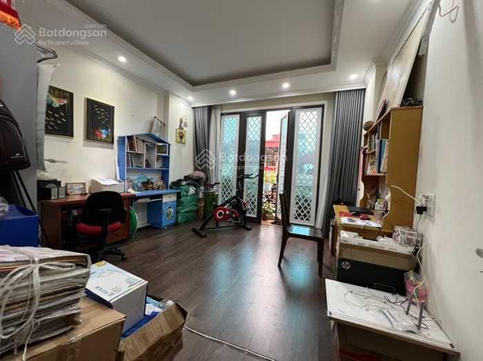 Bán nhà khu đấu giá Ngô Thì Nhậm 4 Tầng, mặt tiền 4.5m Giá nhỉnh 4 tỷ.