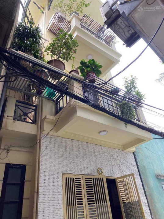 Phân lô Ngõ Xe buýt Ngô Quyền, vỉa hè rộng, 70m2 4 tầng giá nhỉnh 6 tỷ.