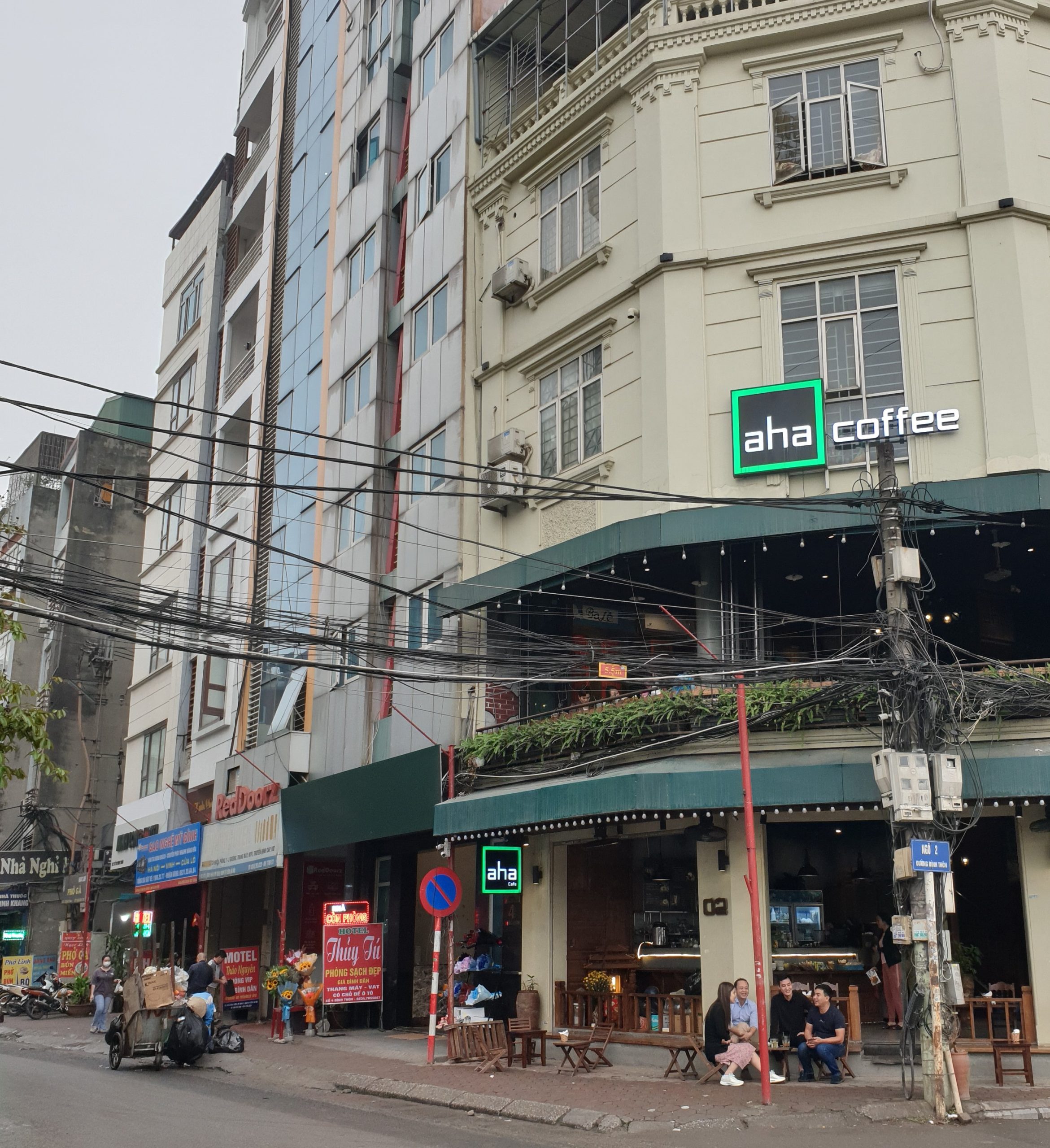 BÁN NHÀ MẶT PHỐ ĐÌNH THÔN, NAM TỪ LIÊM, 116m2 x MT 7.9m, KINH DOANH SẦM UẤT, CHỈ 18.5 TỶ