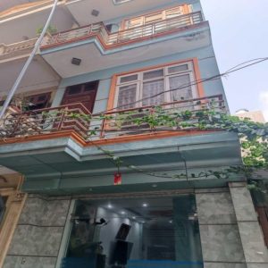 Bán nhà số 19 ngõ 56 ngách 119 Đường Tứ Liên. 40m2x4 tầng, SĐCC, phân lô, ô tô đỗ cửa. Giá 7.1 tỷ