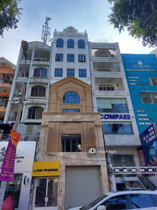 Hạ giá từ 45 tỷ về giá 32 Tỷ MT Trần Hưng Đạo Quận 1. DT 4x20m. 5 tầng. HĐT: 110 Triệu/tháng