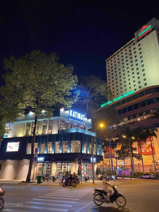 Giảm 20 tỷ bán gấp nhà MT - Phạm Hồng Thái Q1 - đối diện KS New World 9x24m - 5tầng - giá 75 tỷ