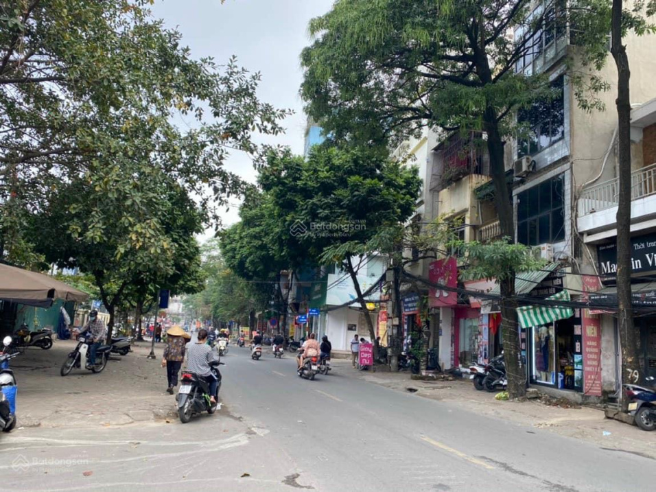 Bán nhà Lô góc Lê Hồng Phong 35m2, MT 5m, Hà Đông giá chỉ nhỉnh 3 tỷ.