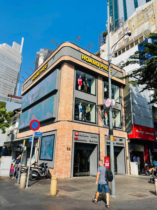 Thu nét: 100tr/tháng, góc 3 mặt tiền Tân Định Quận 1. 9x16m hầm 8 tầng chỉ 37 tỷ