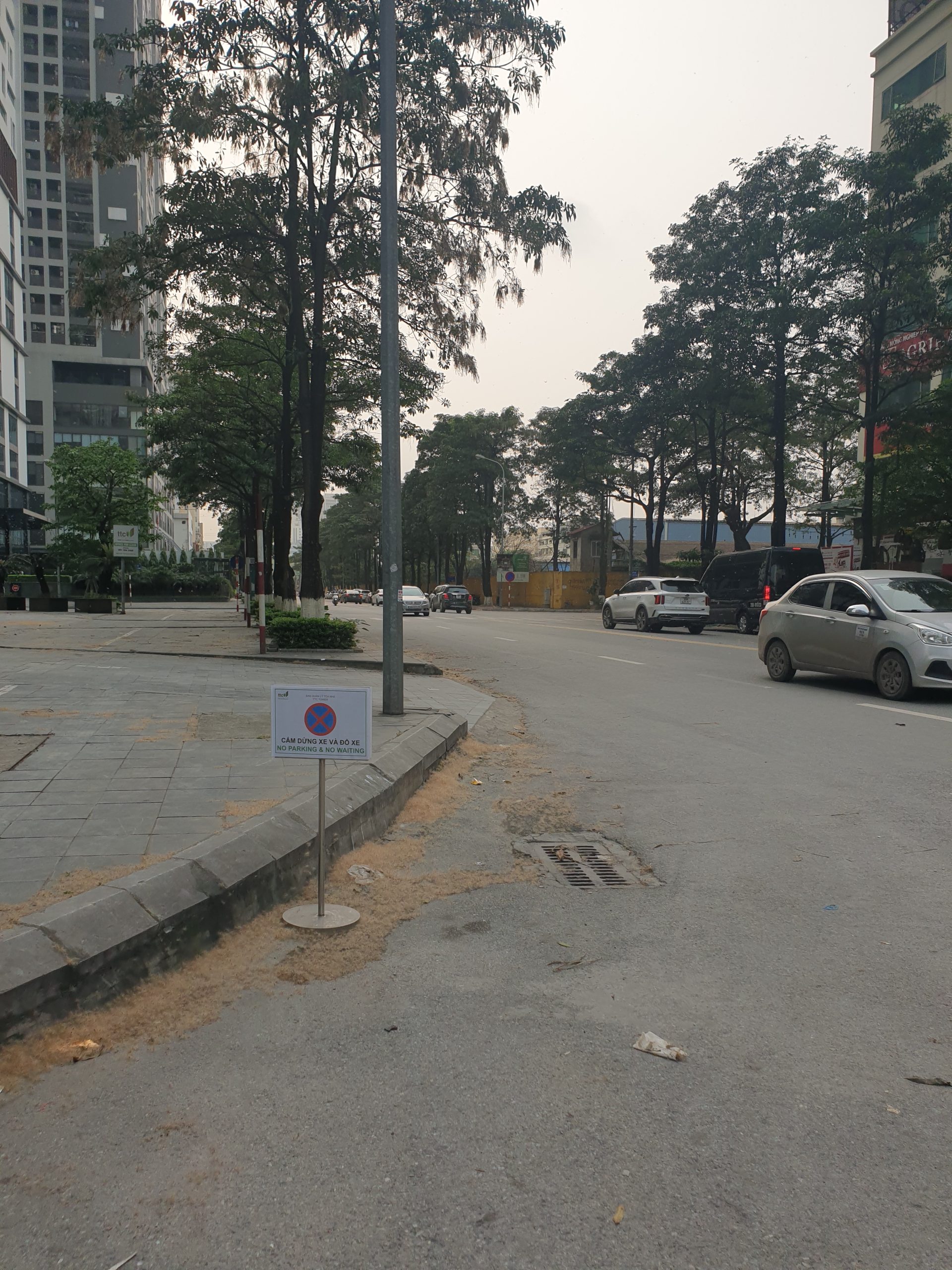 TOÀ NHÀ APARTMENT TRẦN THÁI TÔNG 10 TẦNG DOANH THU KHỦNG GIÁ CHỈ 77.5 TỶ. KV TẬP TRUNG CỰC LỚN LƯỢNG DÂN CƯ TRÍ THỨC CAO CẤP.