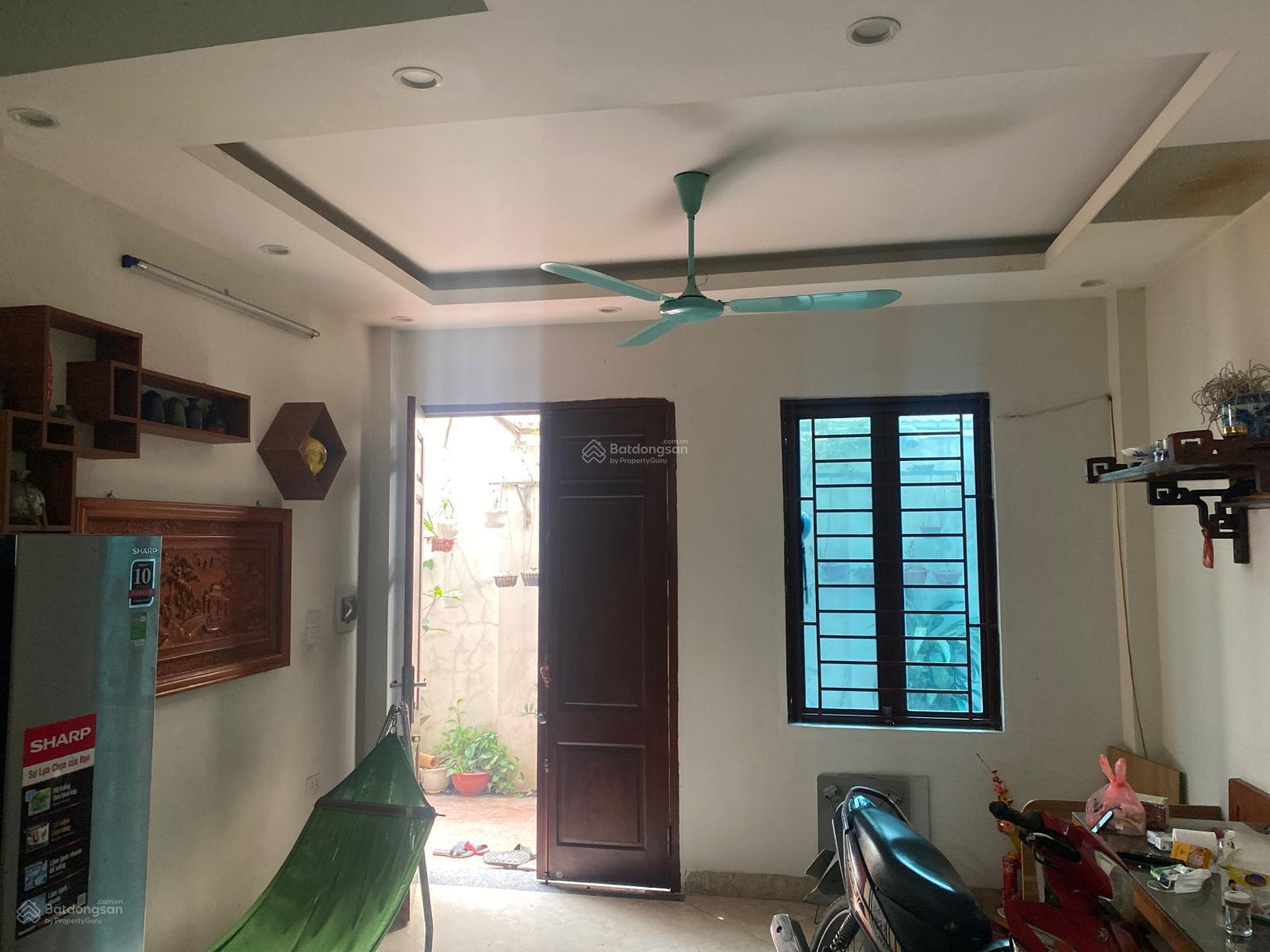 Chính chủ bán nhà riêng 3 tầng 34m2 tại Thanh Am, Thượng Thanh, Long Biên, Hà Nội.