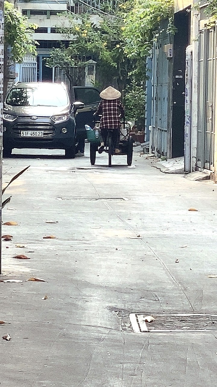 BÁN NHÀ HẺM XE HƠI ĐẶNG VĂN NGỮ PHÚ NHUẬN 4 TẦNG 5PN CHỈ 13 TỈ