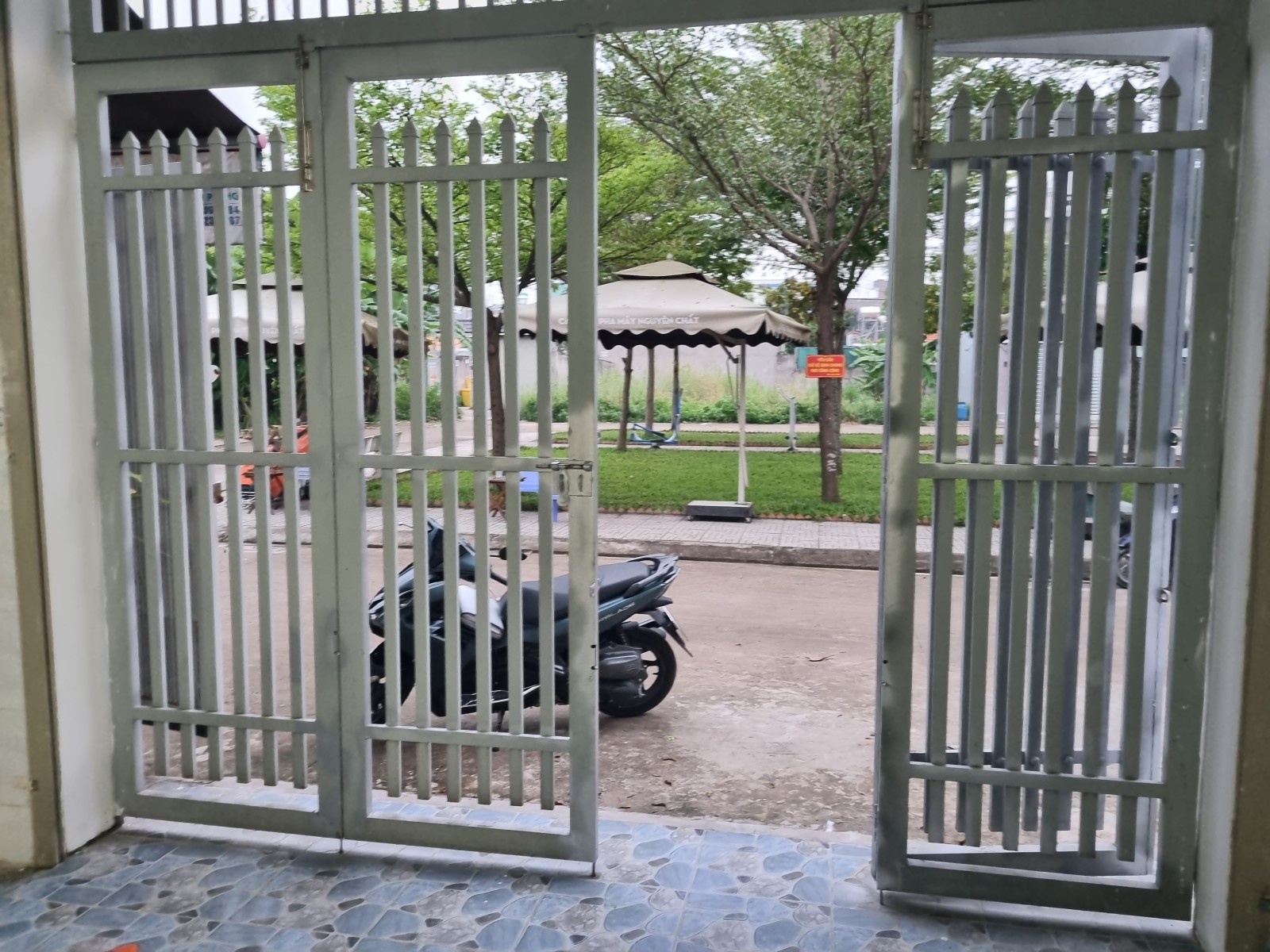 gấp bán hạ chào HXH -55m2 ngang 4.5m Thạnh Lộc Quận 12 Giáp GÒ Vấp