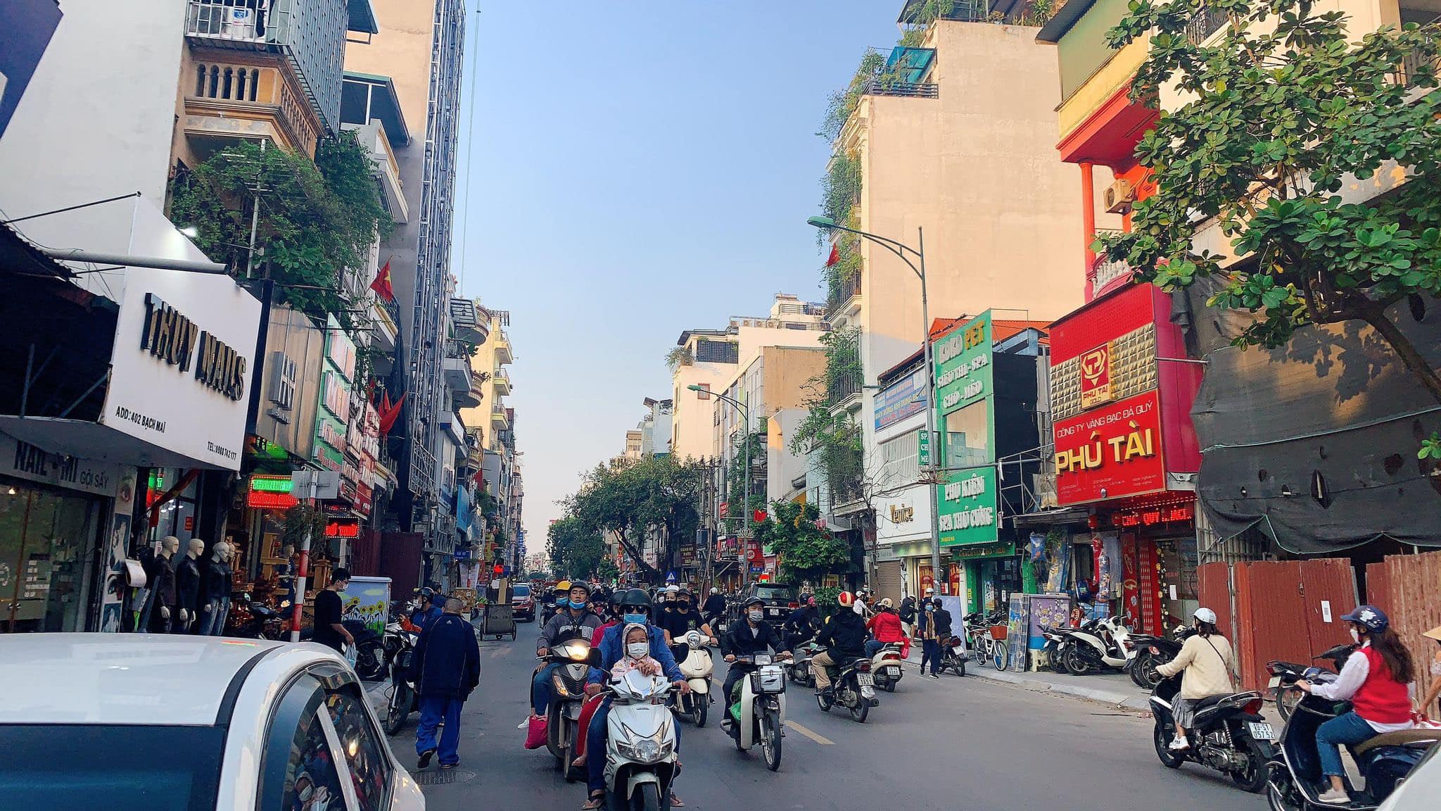 Bán Nhà Mặt Phố Bạch Mai 111m 3T MT4m 24 tỷ Kinh Doanh