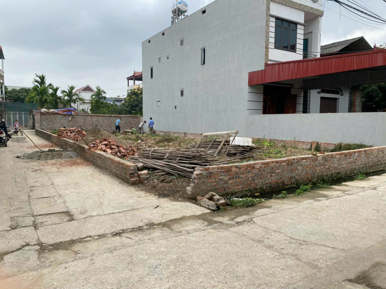 Lô góc, ô tô Đất Ngọc Chi, Vĩnh Ngọc 61M2. Gía Đầu tư 3,35 tỷ.