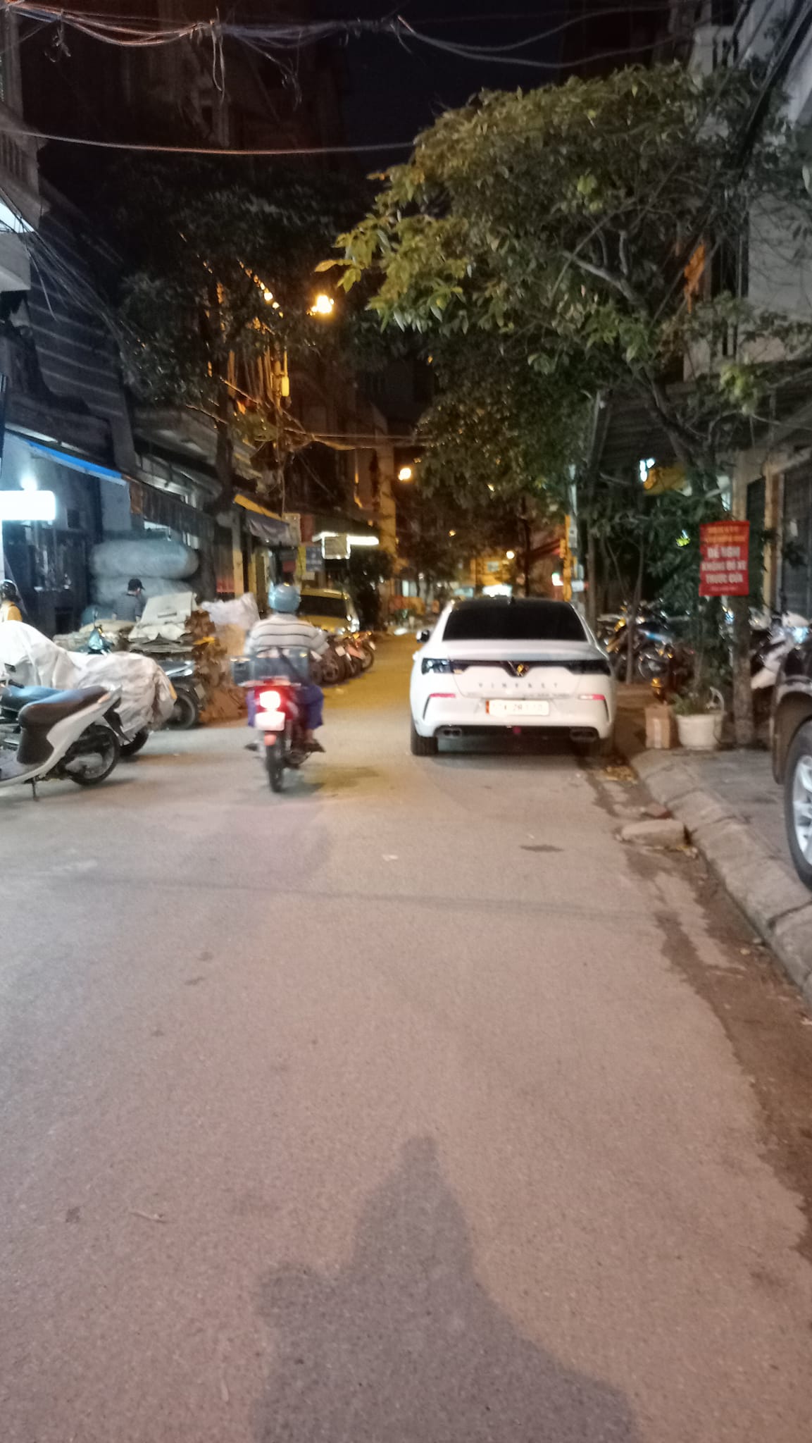 Mặt Ngõ 157 Pháo Đài Láng_KD Sầm Uất Ngày Đêm_Oto Tránh Đỗ_Vỉa Hè Rộng_Nhà Đẹp Long Lanh