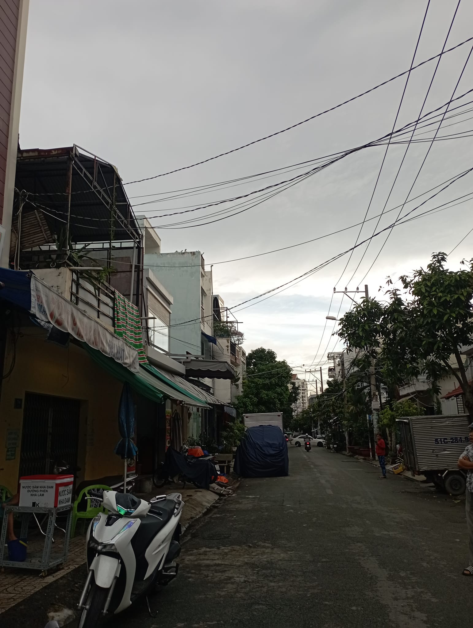 MẶT TIỀN CÓ VỈA HÈ RỘNG DỄ KD, 4x14M, 4 TẦNG, TÂY SƠN P.TÂN QUÝ TÂN PHÚ