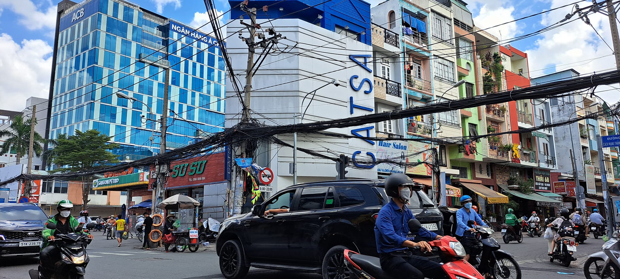 BÁN NHÀ BIỆT THỰ QUẬN 3, CHỈ 24 TỶ. CMT8, 4 TẦNG, 179M2, NGANG 8.5 X 26