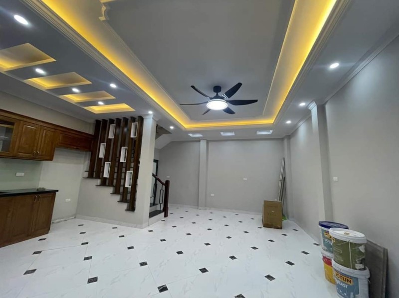 TRƯƠNG ĐỊNH, VỊ TRÍ ĐẸP, NGÕ RỘNG, 10M RA MẶT PHỐ 5,5 tỷ