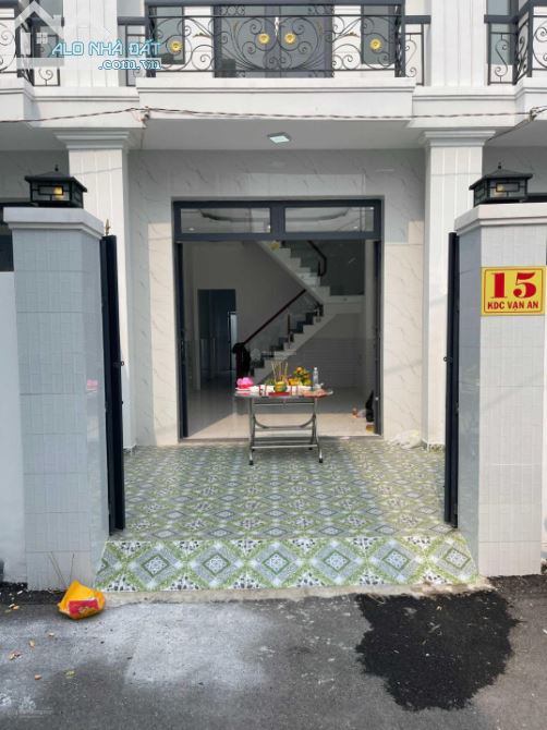 nhà ĐẸP giá RẺ 3Phòng Ngủ,nhà đường Đinh Đức Thiện dọn vào ở ngay chỉ 1ty5