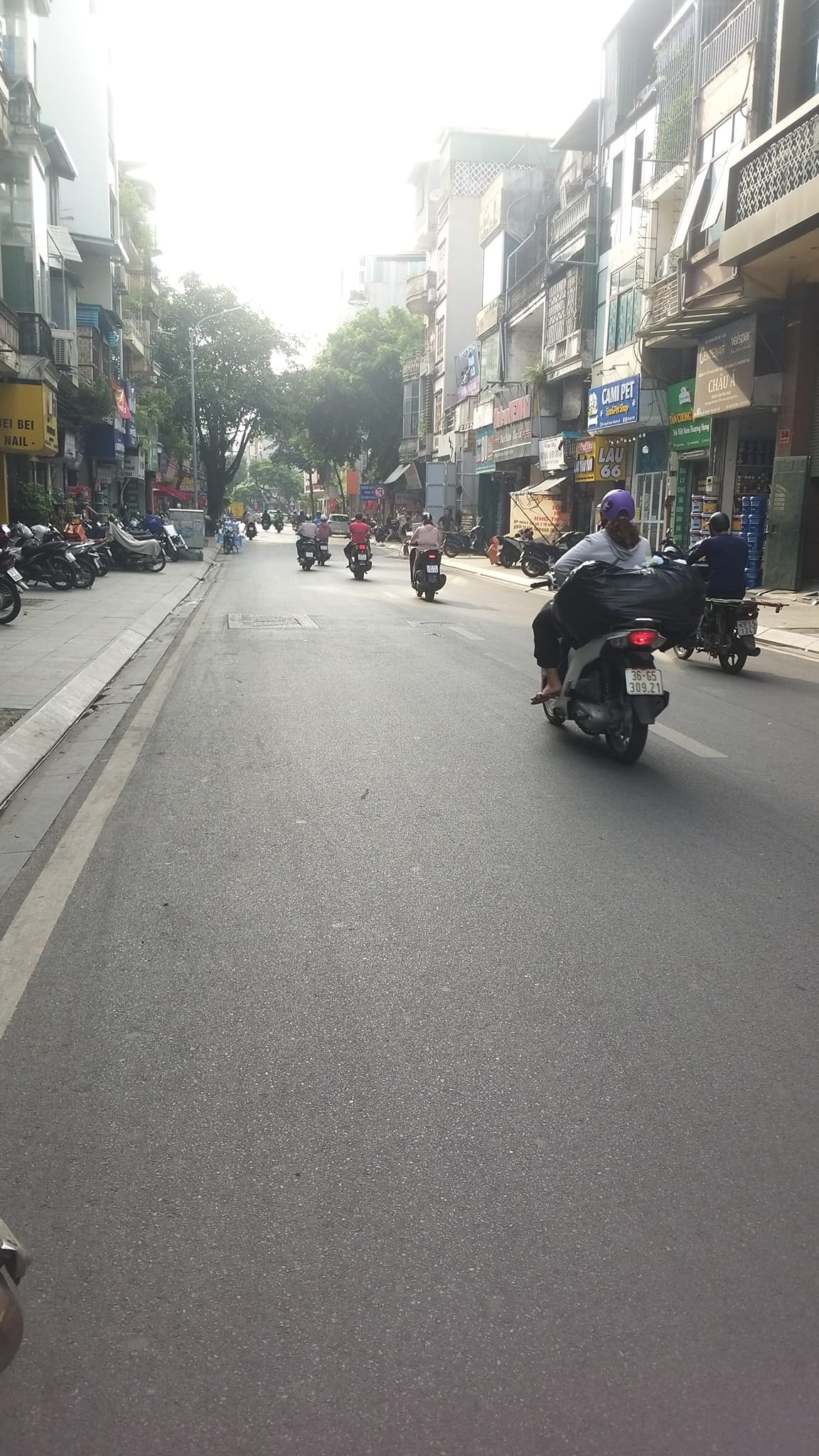 BÁN NHÀ MẶT PHỐ NGUYỄN KHUYỄN - VĂN MIẾU - ĐỐNG ĐA. DT 195M2. MT 6,3M. GIÁ 55 TỶ