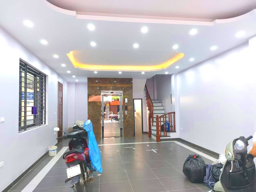 THANG MÁY - Ô TÔ VÀO NHÀ - ĐỘI CẤN 40m2, 6 tầng, nhỉnh 10 tỷ