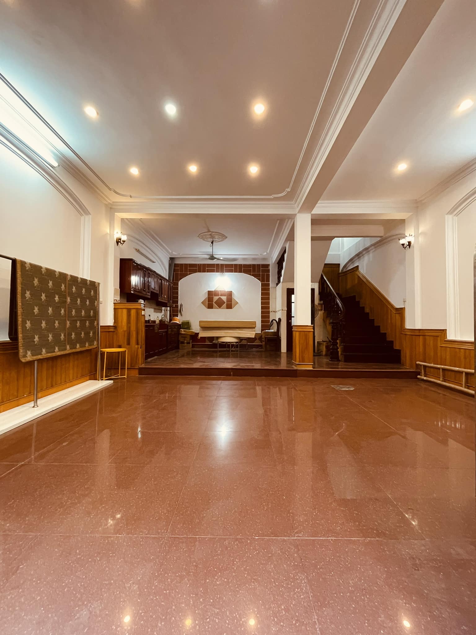 Bán nhà riêng phố Mạc Thái Tổ Cầu Giấy 45m2, 4 tầng PHÂN LÔ VIP, AN SINH ĐỈNH chỉ 11.5 tỷ