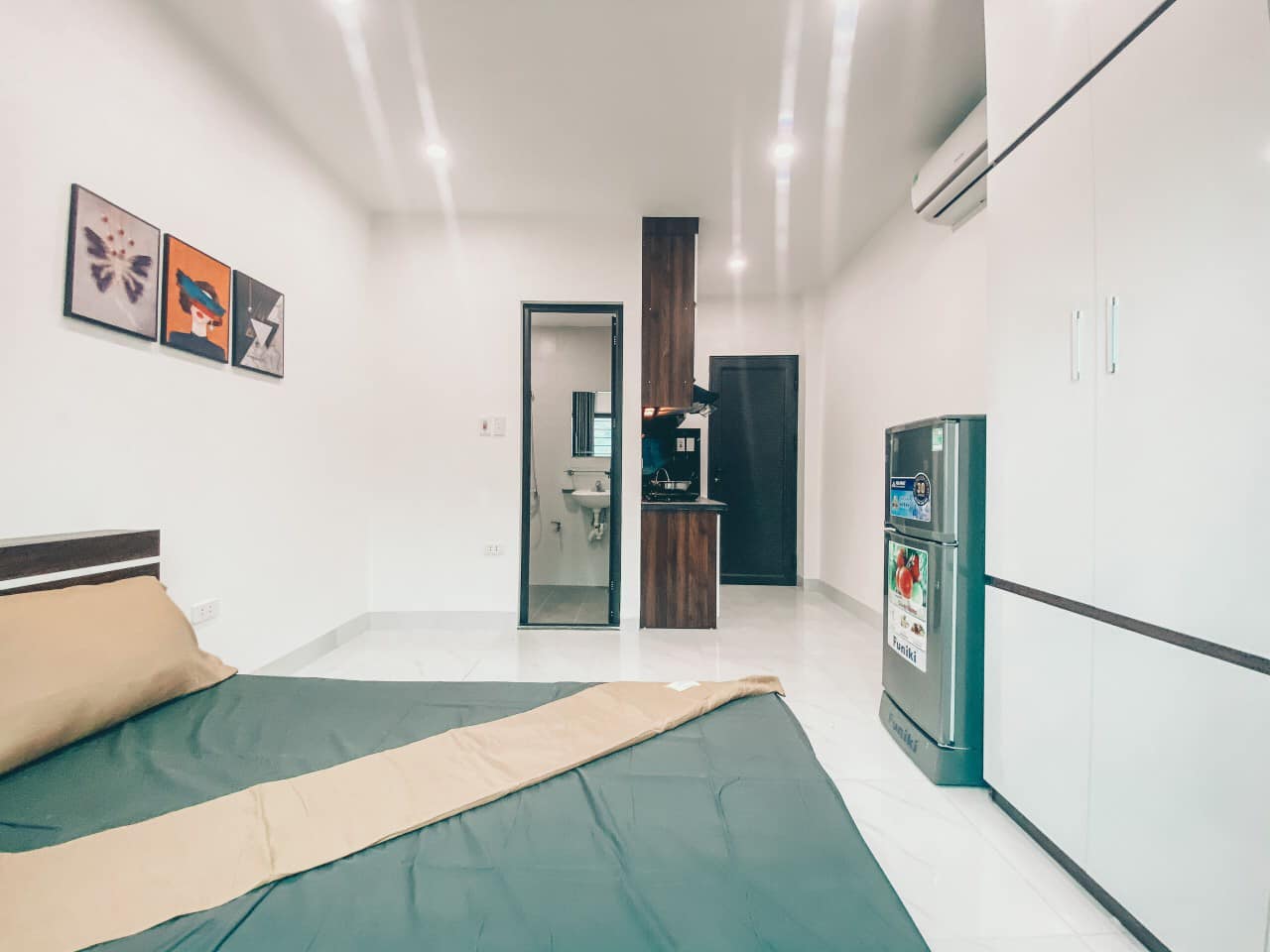 Siêu rẻ, Bán nhà ngõ 79 Cầu Giấy - Cho thuê - 42m2- 5 tầng giá nhỉnh 6 tỉ