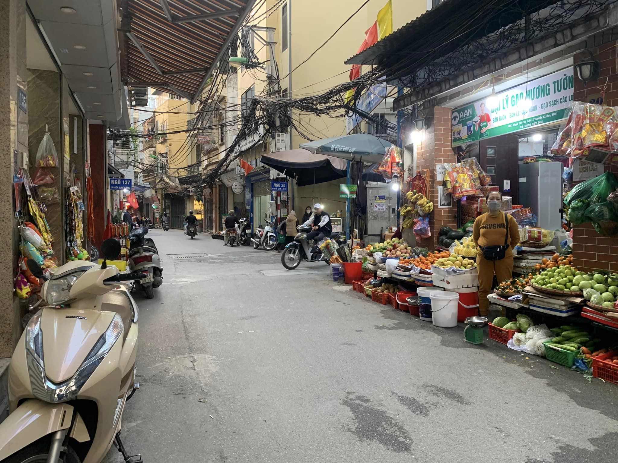 Bán nhà mặt phố Chính Kinh Nhân Chính Thanh Xuân lô góc kinh doanh,78m2x3Tầng,giá 11.5 tỷ