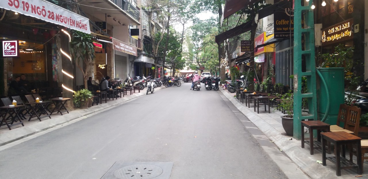 MẶT PHỐ NGUYÊN HỒNG DT72m2 THANG MÁY+VỈA HÈ- KINH DOANH SẦM UẤT