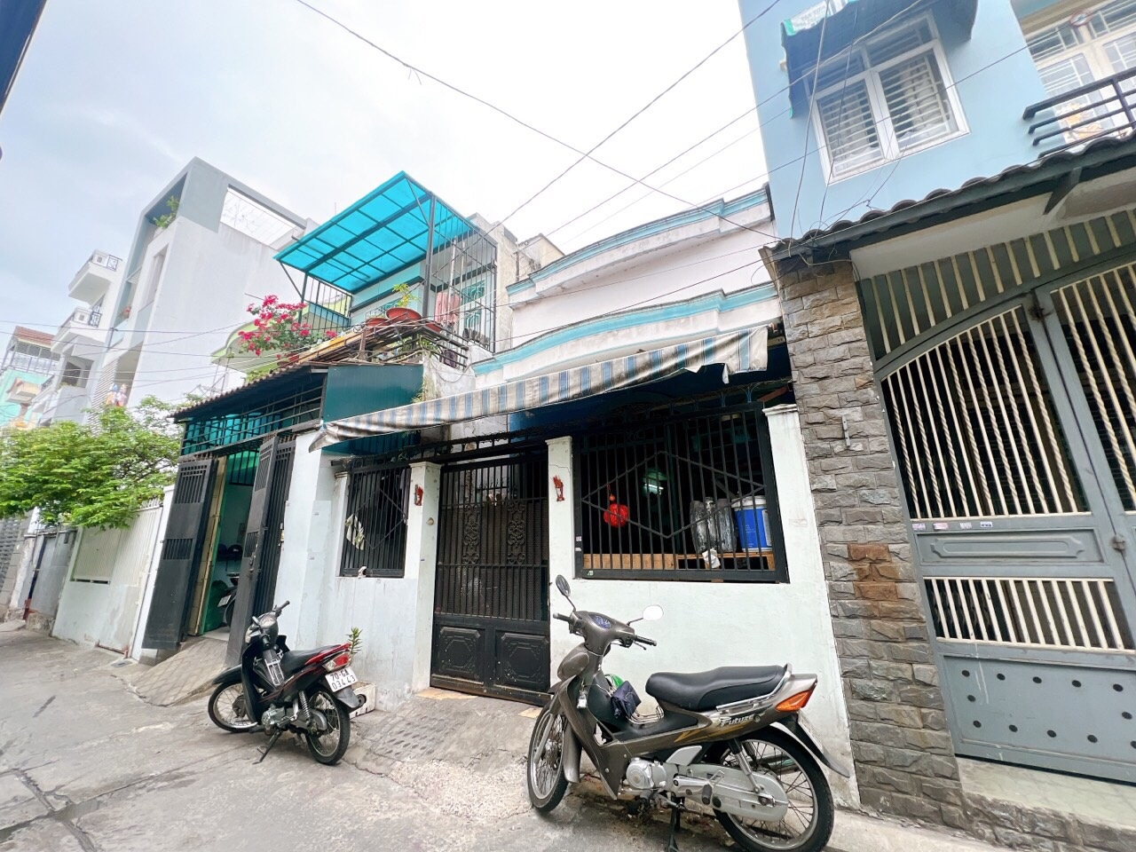 Bán nhà hẻm xe hơi đường Lê Cảnh Tuân,DT:5x15.6m, nhà cấp 4 giá 6.3 tỷ