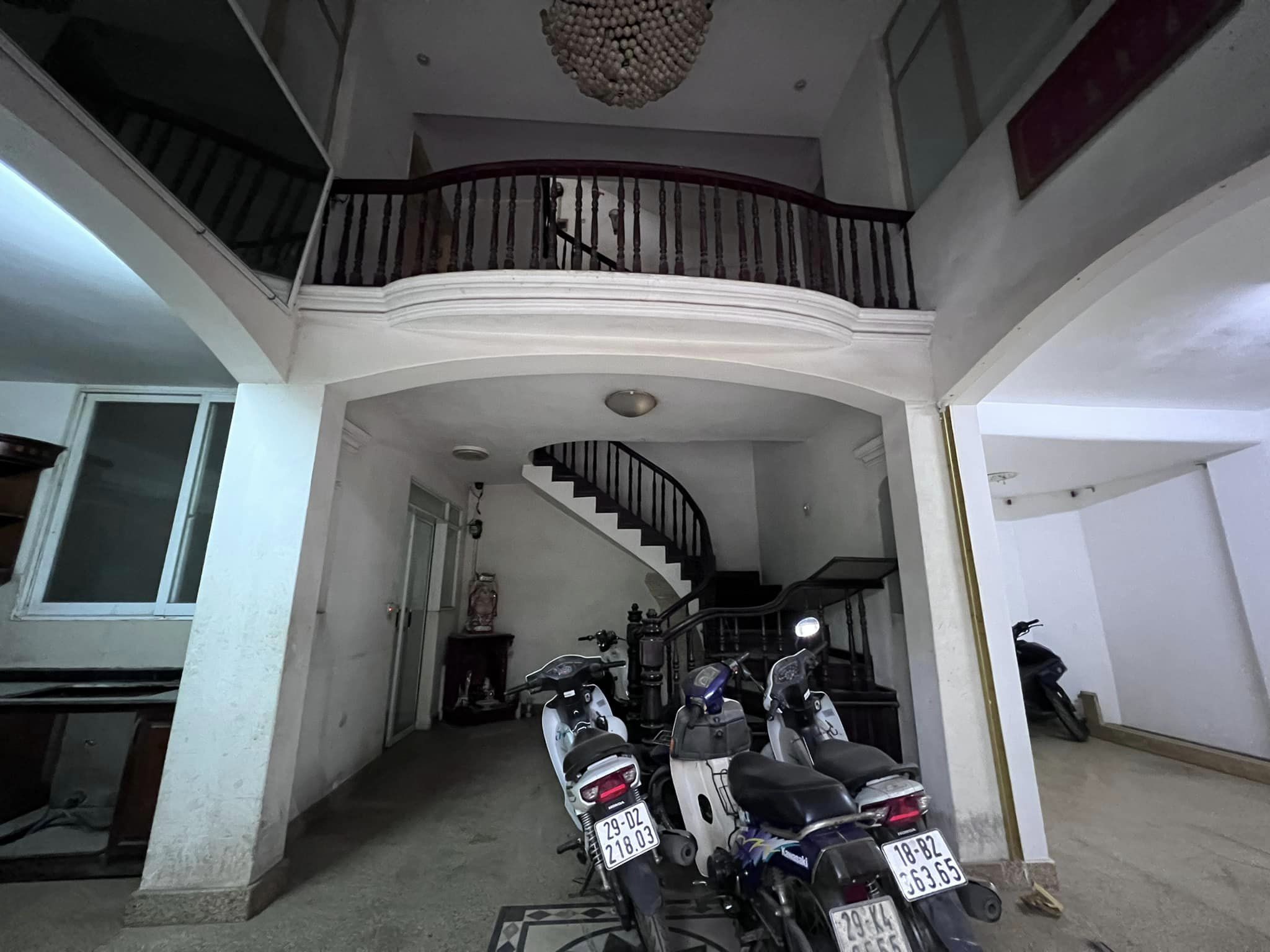 BÁN NHÀ PHÂN LÔ TAM TRINH ĐỀN LỪ 82M2 4 TẦNG MT 11M – VỈA HÈ Ô TÔ - KINH DOANH VP– 15 TỶ