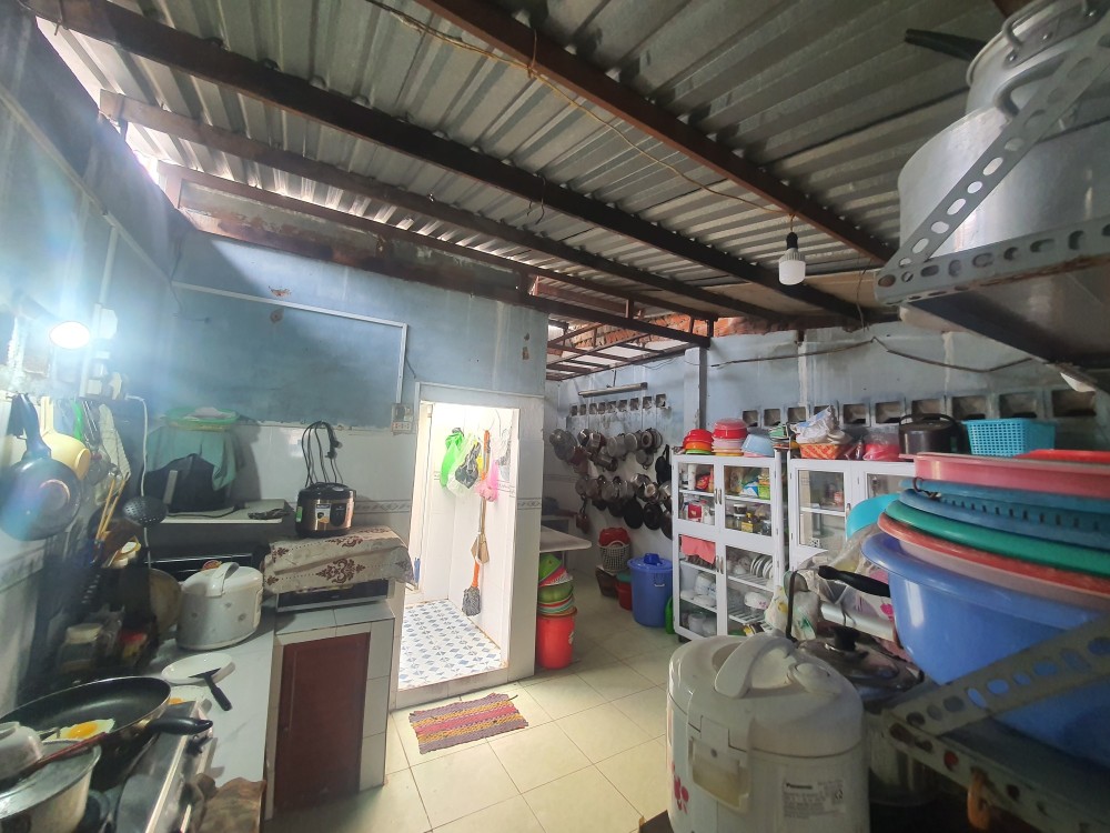 BÁN NHÀ MẶT TIỀN GẦN BÀNH VĂN TRÂN, 134M2, KINH DOANH ĐỈNH, CHỈ ~90tr/m2