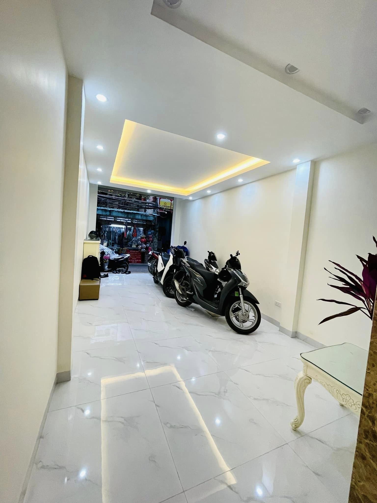 SIÊU PHẨM THÁI THỊNH - 7 TẦNG THANG MÁY- MẶT CHỢ KINH DOANH SẦM UẤT 2 MẶT THOÁNG