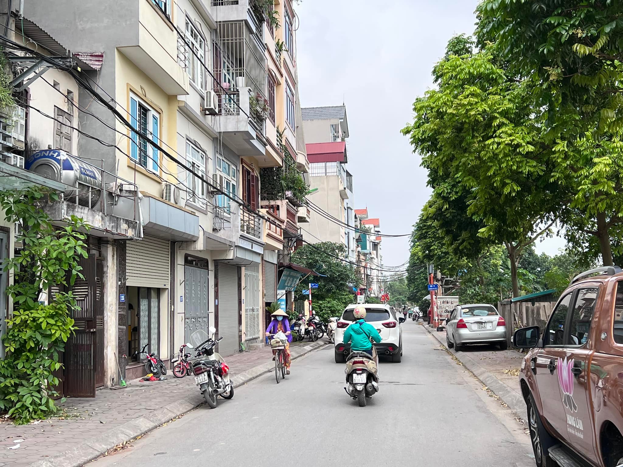 BÁN GẤP NHÀ CẦU DIỄN, Ô TÔ CỬA, CCMN, KINH DOANH, 90M2 X 3T, MT 9M, GIÁ 9.4 TỶ.