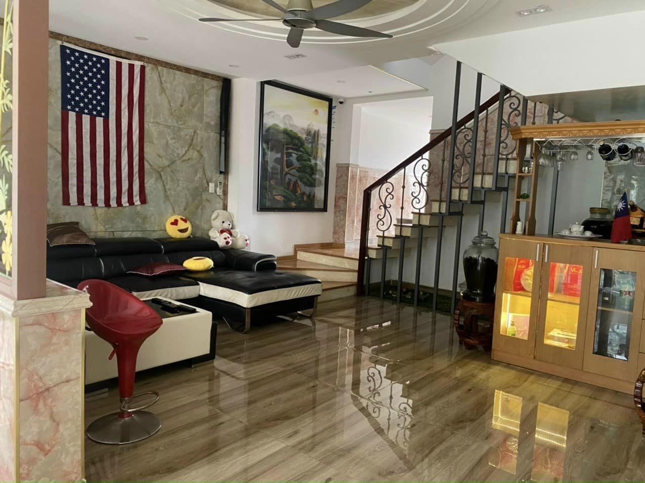 NHÀ 4 TẦNG MTKD.DT:200M2.ĐƯỜNG HÀ HUY GIÁP,QUẬN 12.GIÁ 8 TỶ 9 TL