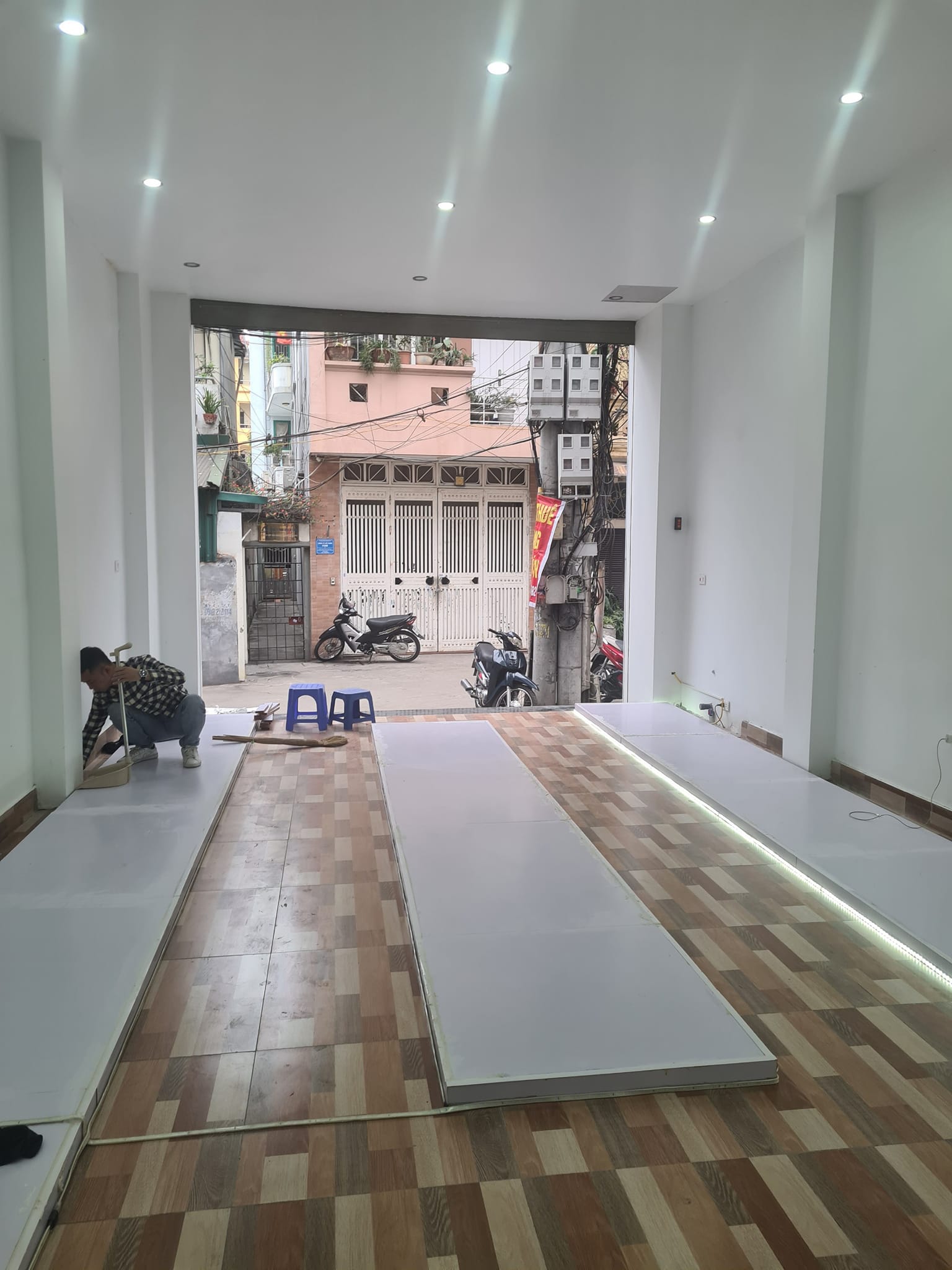 BÁN GẤP LÔ GÓC, OTO TRÁNH, KINH DOANH, HOMESTAY CAO CẤP!!!