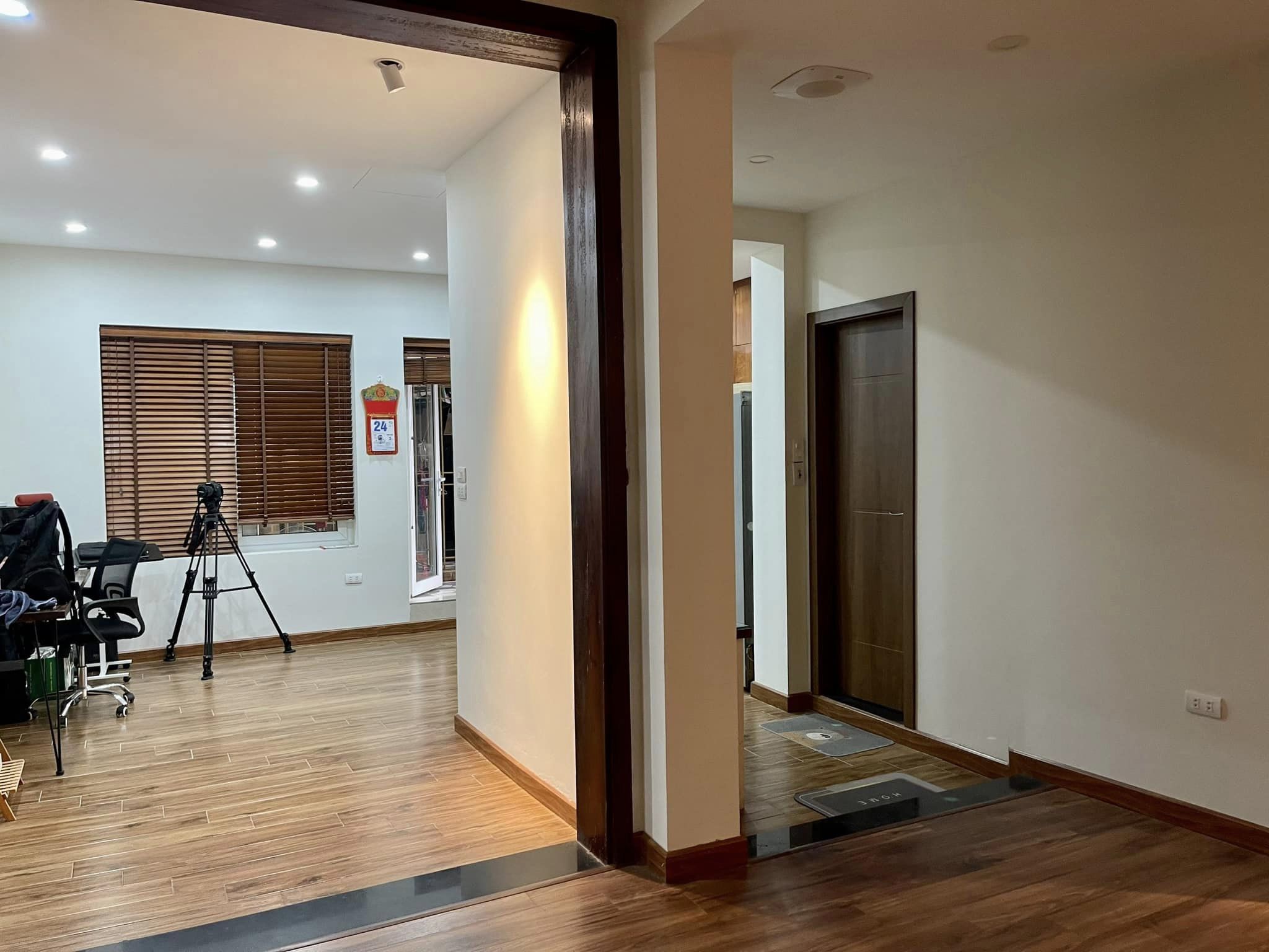 Siêu hiếm Kim Mã, Lô Góc Ô tô, Kinh Doanh 44m2 xây 5 tầng giá chỉ 10 tỷ