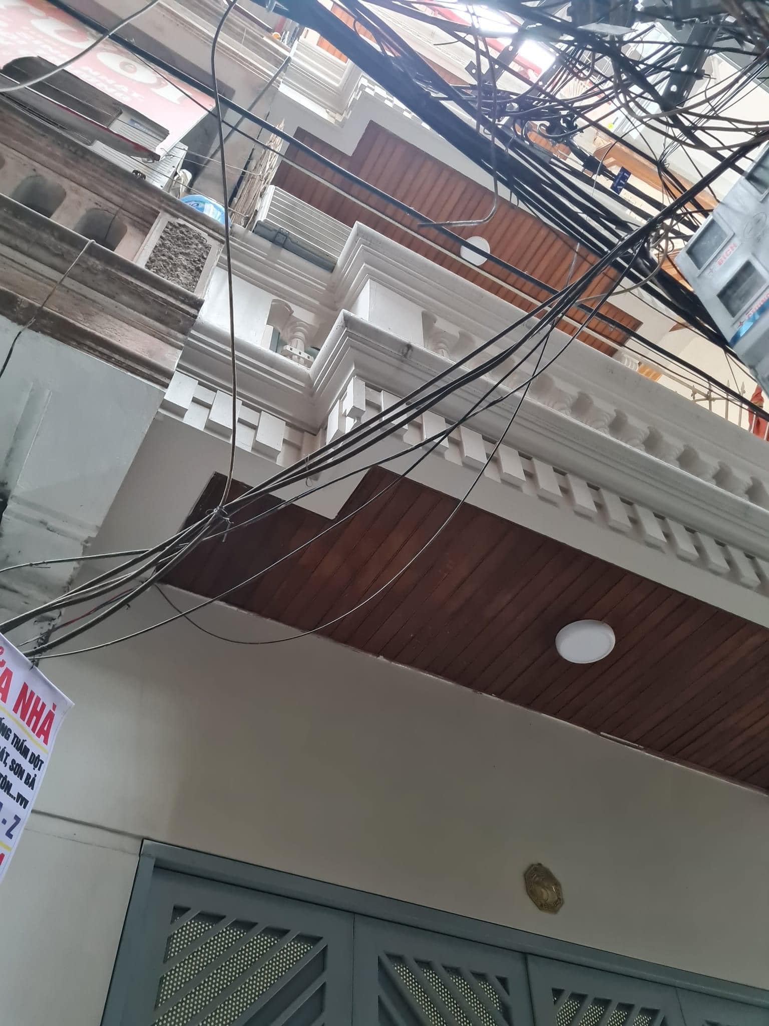 VIP. Nhà Thụy Khuê 46m2, Ngõ Kinh doanh, gần Phố, MT 3,5. Giá 6,4 tỷ.