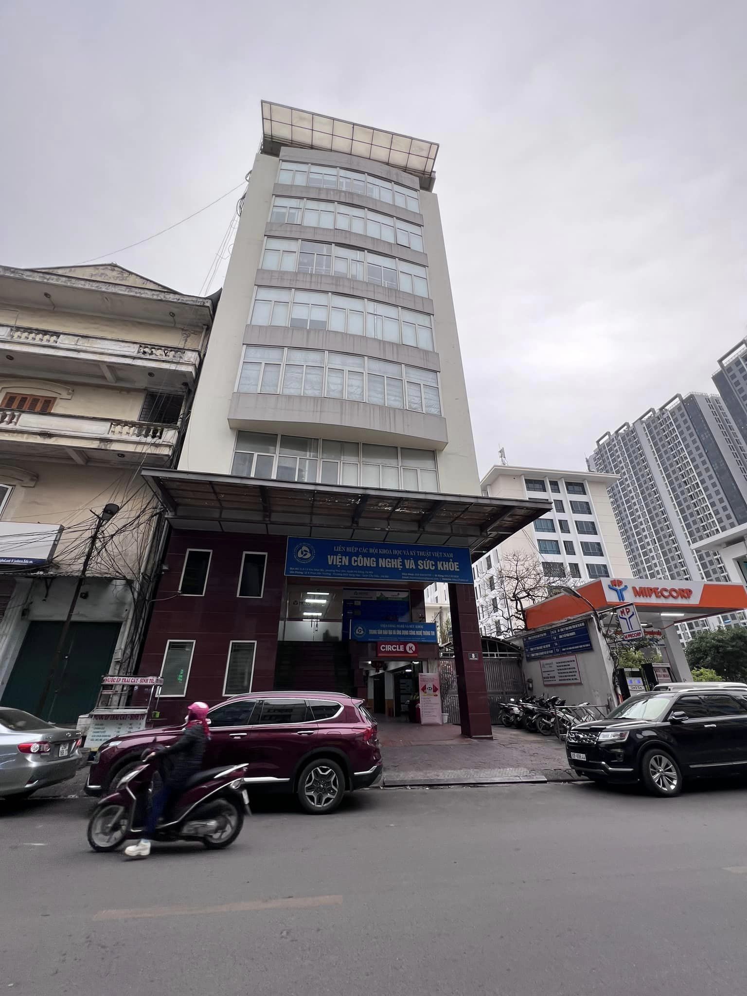 Tòa Văn Phòng MẶT PHỐ Phan Văn Trường LÔ GÓC 9 Tầng 363M2 MT 15M 125 Tỷ