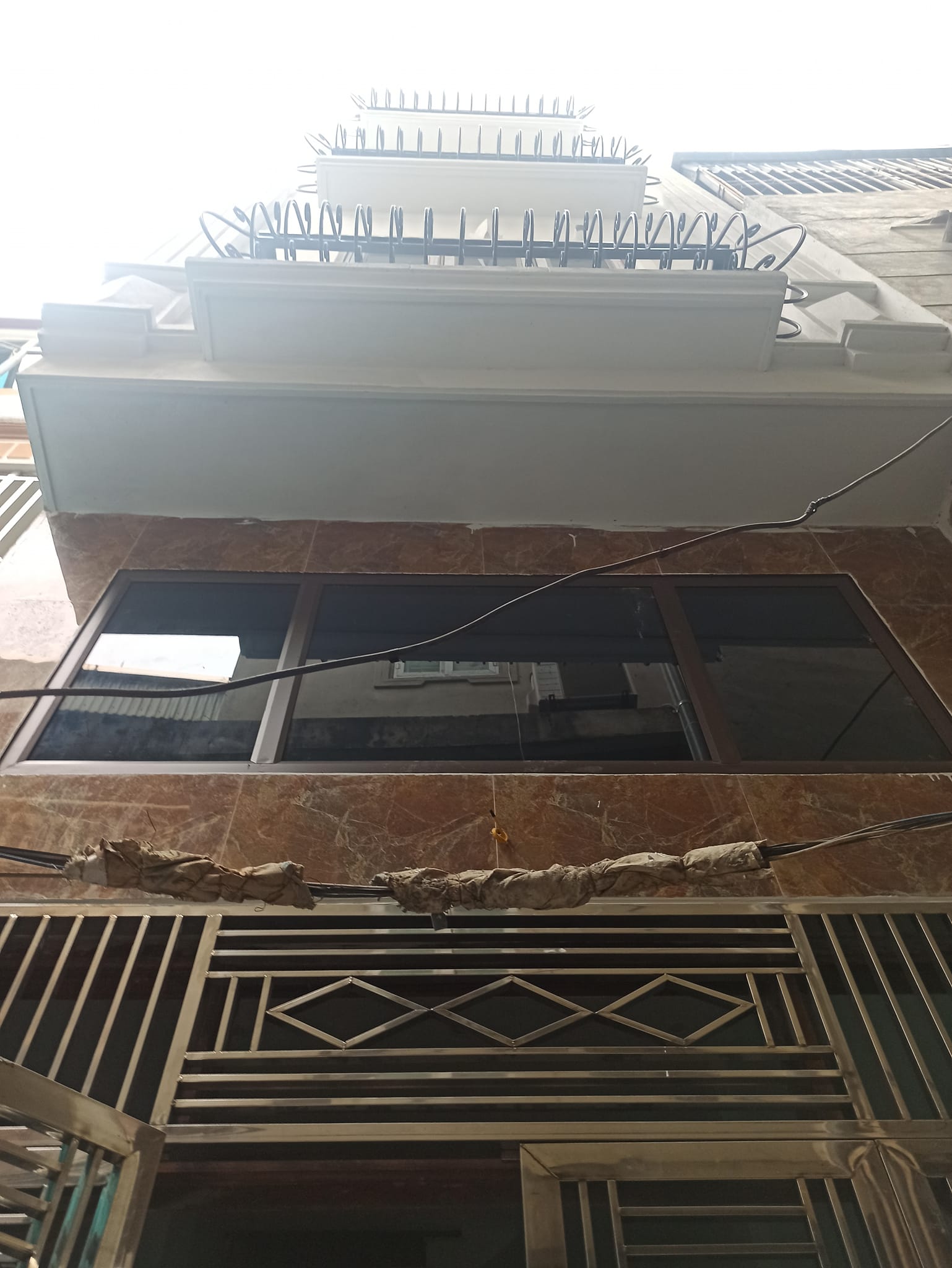 chính chủ bán nhà Kim Giang - Thanh Trì dt40 mx5T, giá 4.x tỷ. ngõ ô tô .