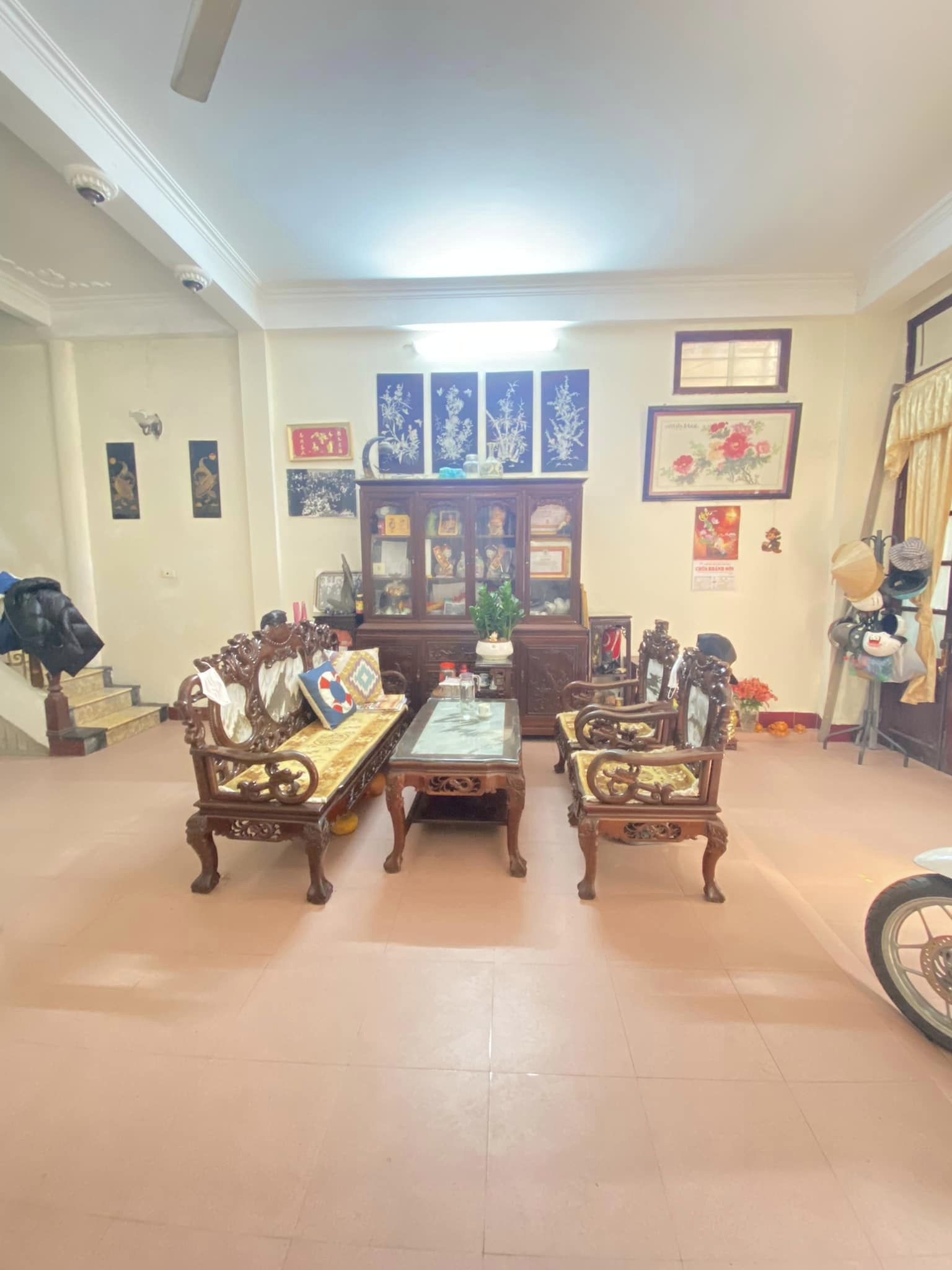 Bán gấp Biệt Thự liền kề Cầu Giấy, ô tô, kinh doanh, 112m2 x 4T, mặt tiền 6m, giá 45 tỷ.