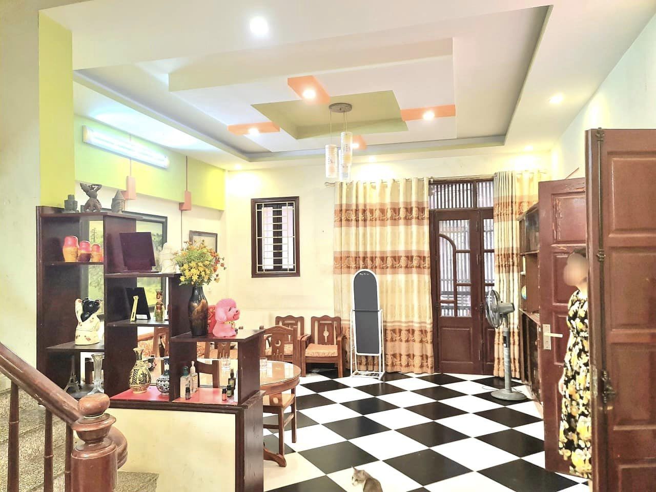 Bán nhà Văn Hương,Đống Đa,28m2x4T,lô góc 3 thoáng,nhà đẹp ở ngay,giá 3.2 tỷ