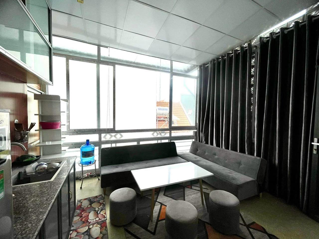 Bán tòa CCMN Đội Cấn 70m2, 5 tầng, mặt tiền 8m, thang máy, 9.7 tỷ, 13 phòng full Nội Thất