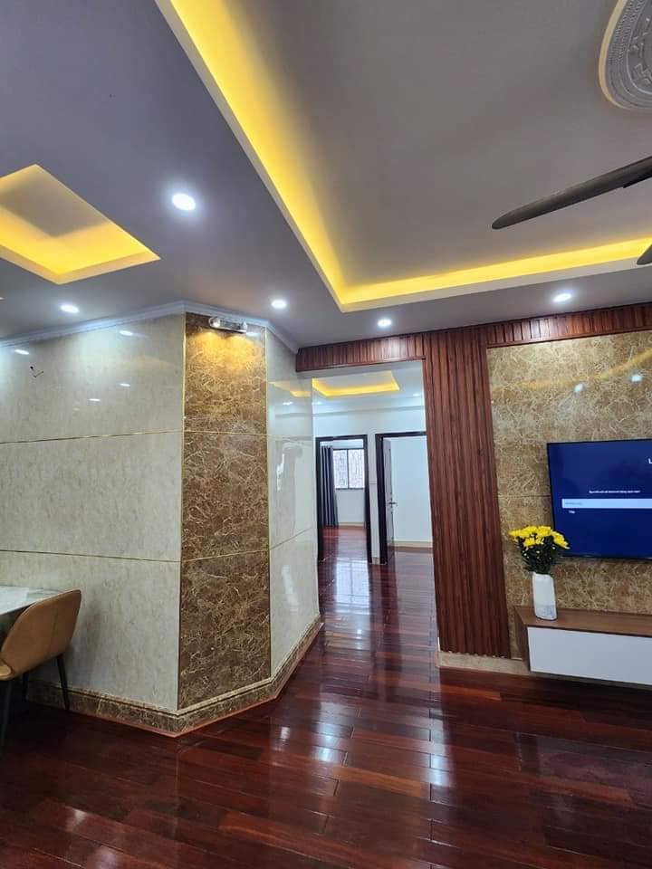 CHỈ VỚI 3.6 TỶ SỞ HỮU NGAY CĂN HỘ 102M2 CHUNG CƯ A2 NGUYỄN CƠ THẠCH- 3 NGỦ 2 VỆ SINH -PHÒNG KHÁCH RỘNG - 2 BAN CÔNG.