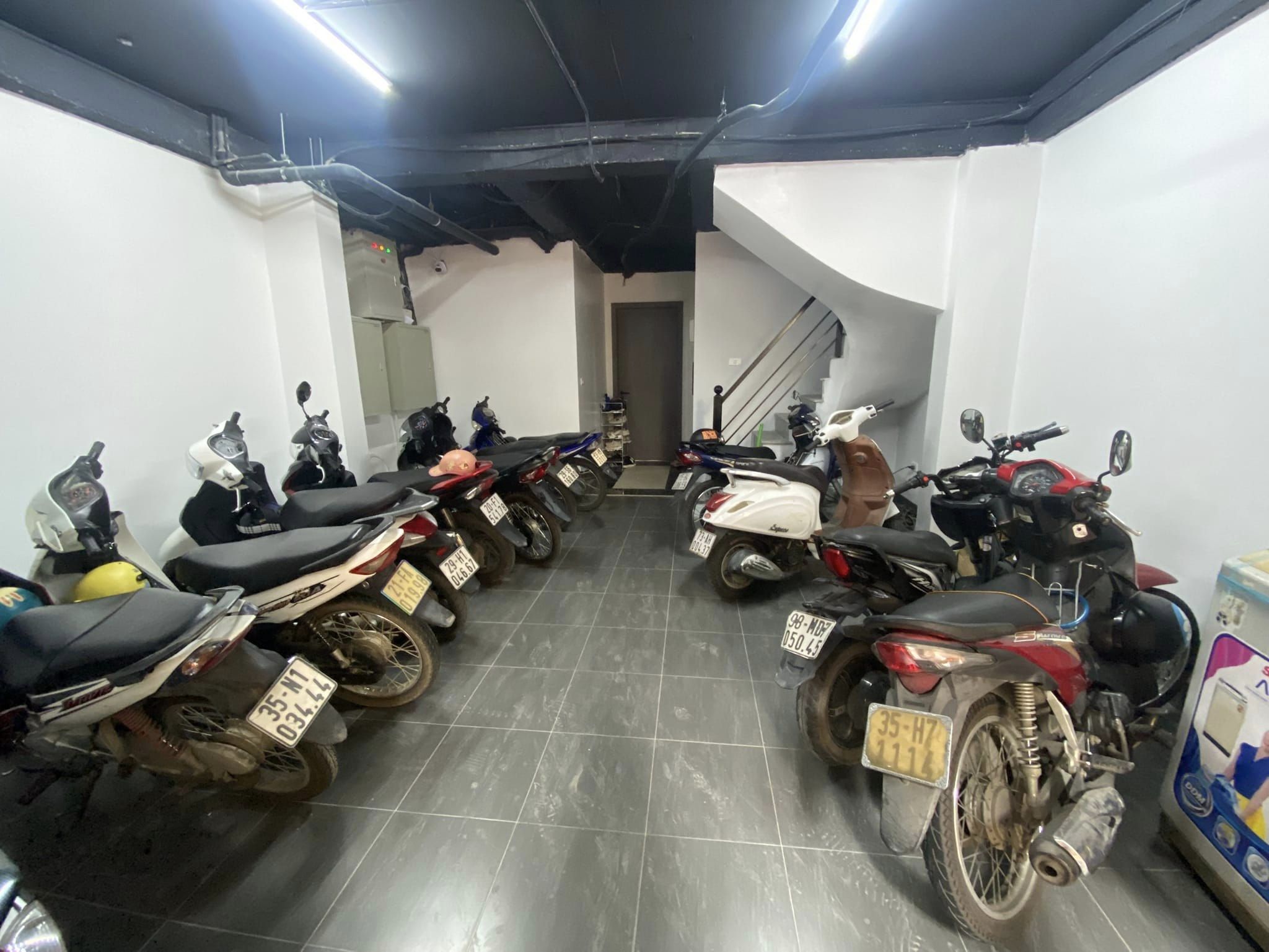 Bán tòa CCMN Trần Bình 65m2, 7 tầng, mặt tiền 5.5m, thang máy, 12.5 tỷ, 13 phòng full Nội Thất