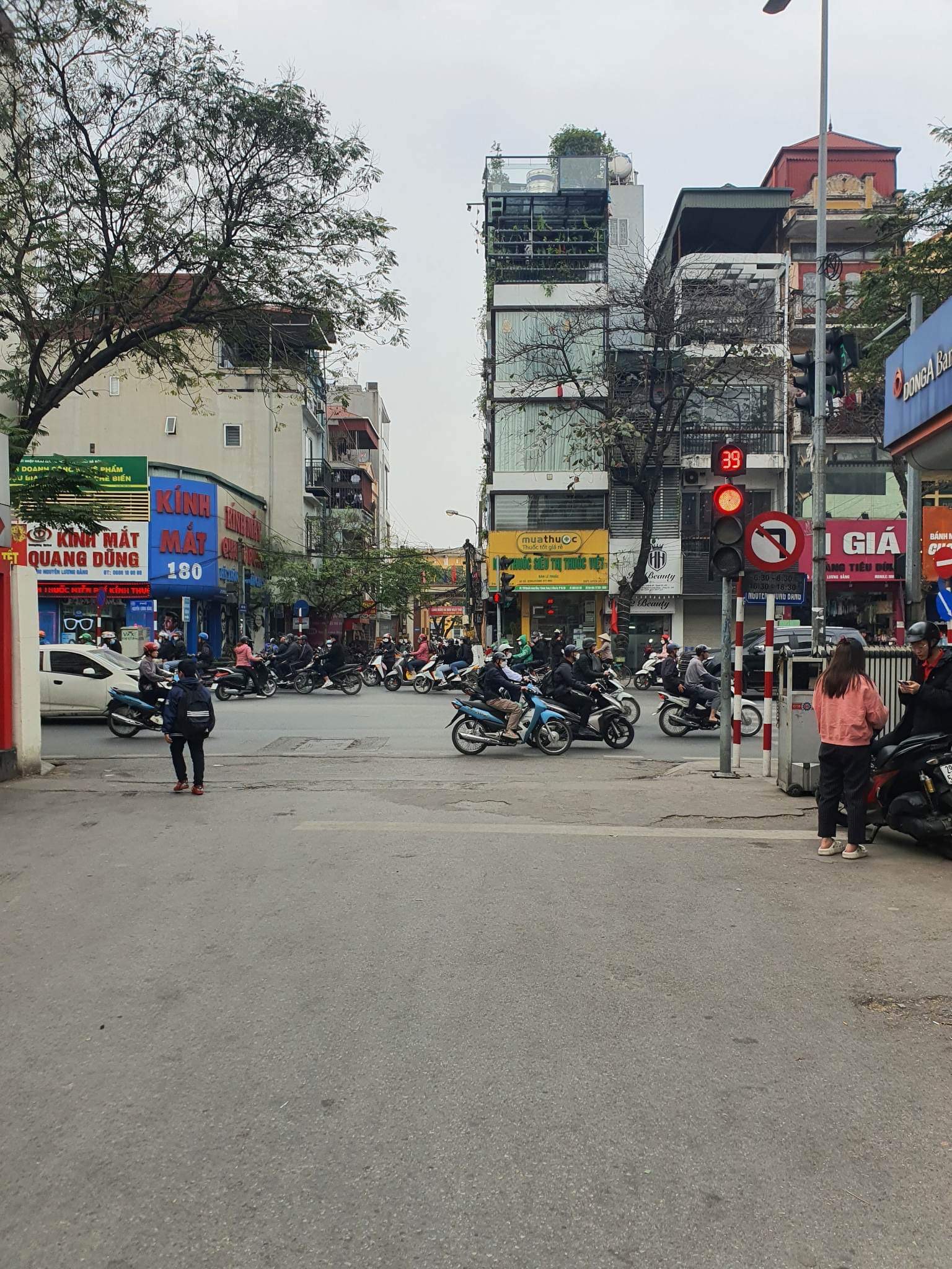 Bán nhà Nguyễn Lương Bằng - Đống Đa - phân lô thang máy - oto tránh - kinh doanh đỉnh