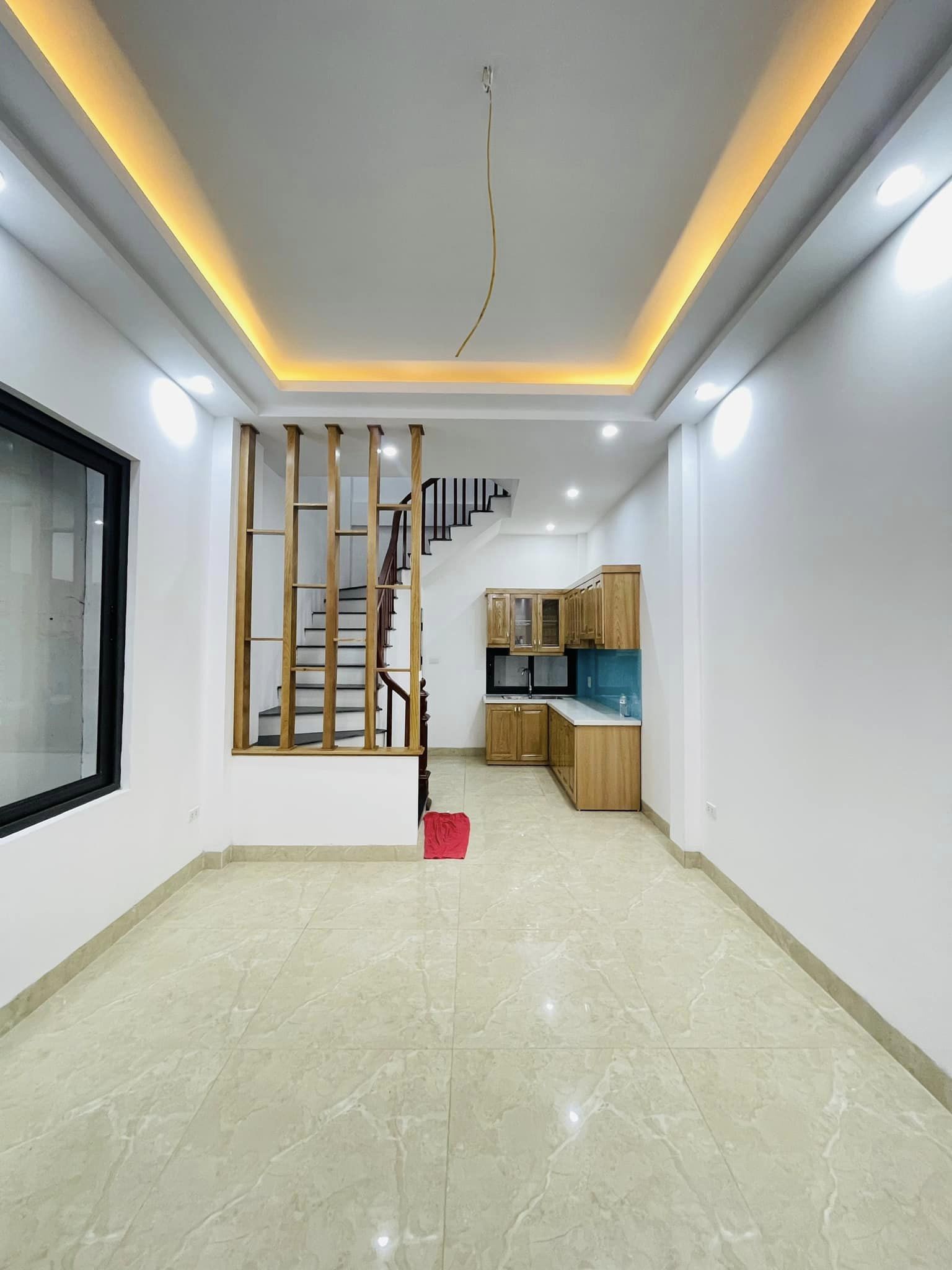 BÁN NHÀ ĐỊNH CÔNG THƯỢNG, MỚI KOONG, 42M2 5T, GIÁ 4.25 TỶ