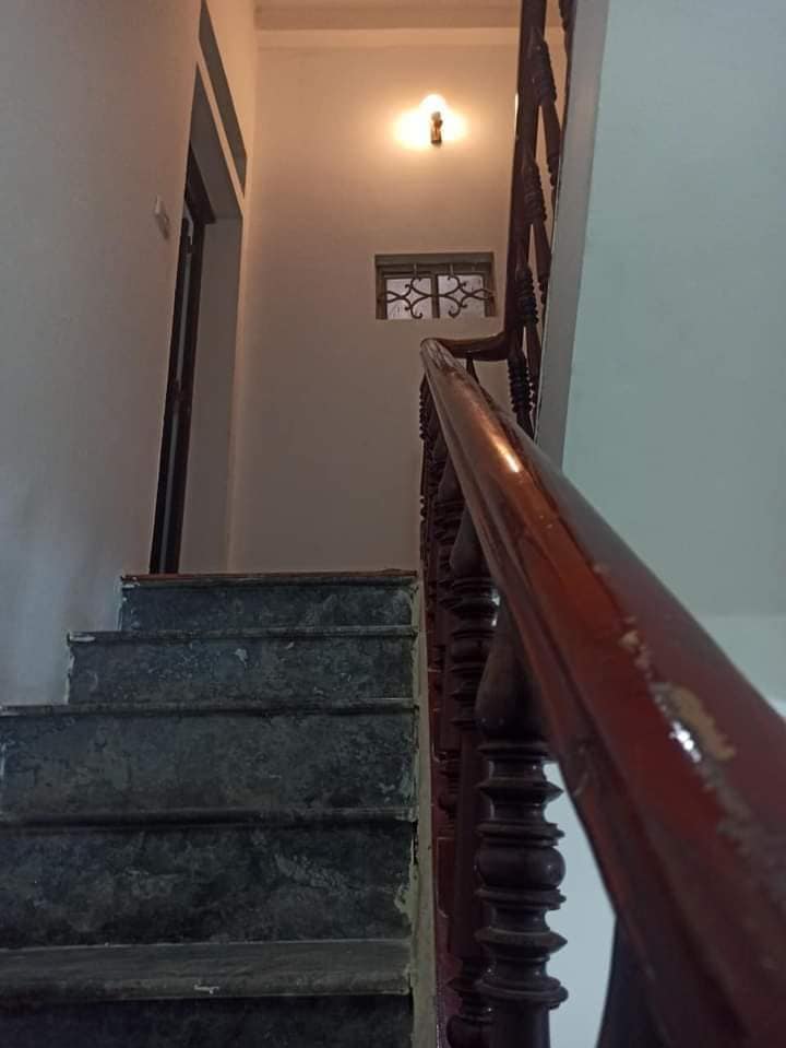 BÁN ĐẤT TẶNG NHÀ-CÁCH 1NHÀ RA PHỐ-TIỆN ÍCH ĐỈNH-46M 3xTỶ-NGỌC LÂM LONG BIÊN